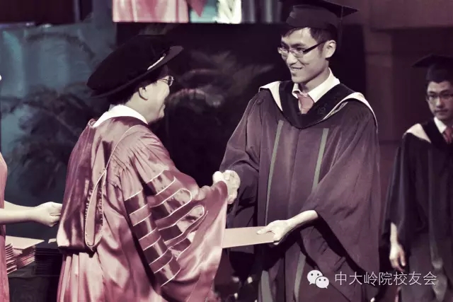 访2009级研进社黄耀荣校友 