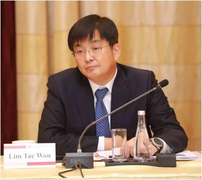 现代汽车集团未来技术创新中心主任（副总裁）林泰源先生发言