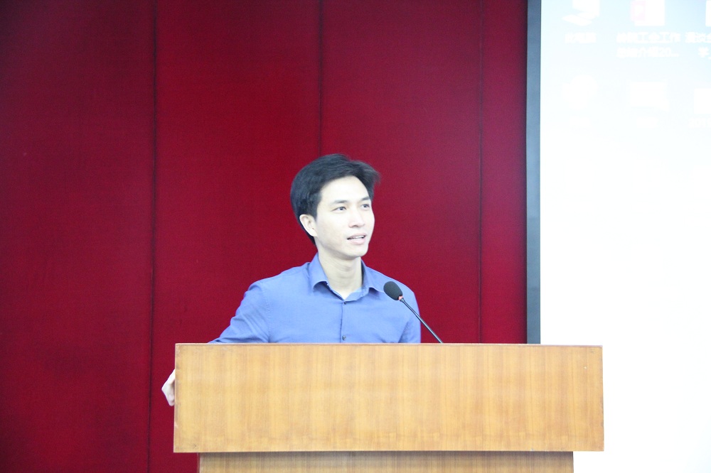 杨子晖教授发言