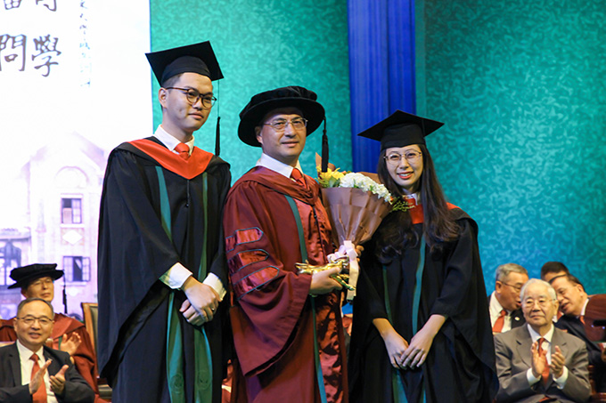 岭南学院2018年毕业庆典隆重举行