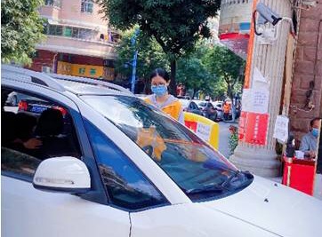 战“疫”进行时| 岭院学子筑起防疫的青春长城