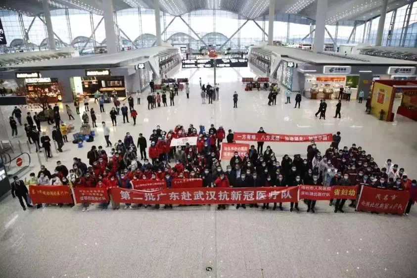 抗击疫情，中大岭南人在行动