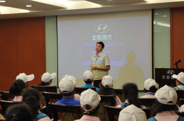 刘明康：做不一样的事—— Live Now, Unbounded!